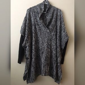 Woman’s Sweater | XL